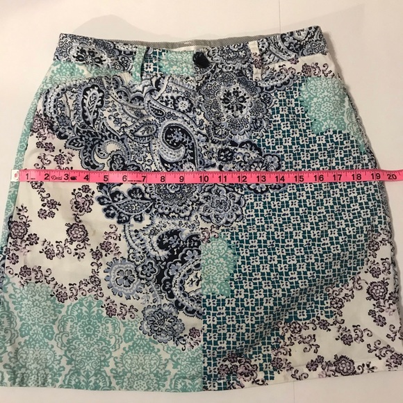 Croft& Barrow flora Patterned short skirt short 4 - Picture 6 of 7